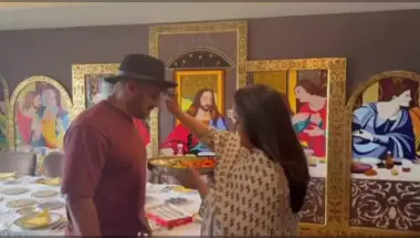Arpita Ties Rakhi to Bhaijaan Salman Khan With Aarti, Tilak