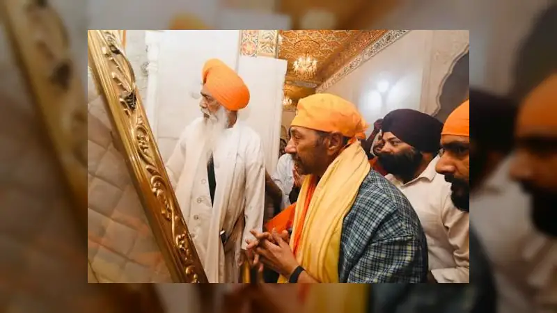 Sunny Deol Seeks Blessings at Takht Sri Patna Sahib Ahead of 'Partition 1947' Release, Shares Emotional Photos