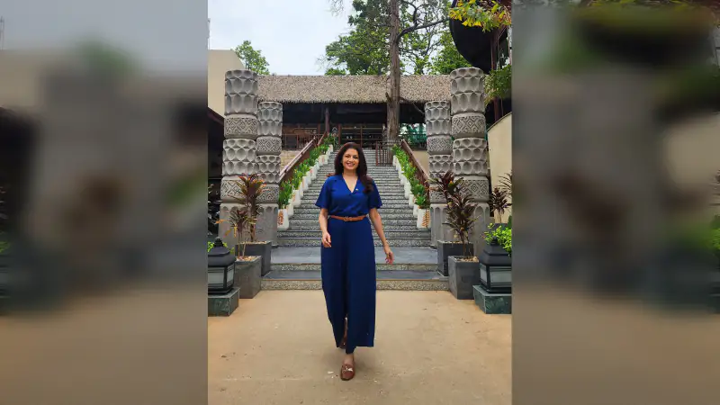 Bhagyashree Shares Fitness Tip for Strength and Stability