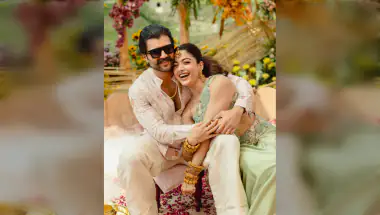 Vijay Deverakonda Cheers Wife Rashmika Ahead of 'Mysaa' Release