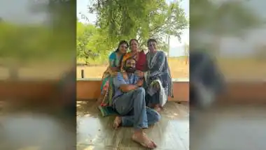 Dhanush Shares Family Photo, Calls Them 'My Blessings'