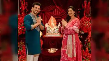 Arjun Bijlani On Welcoming Bappa Home With Family