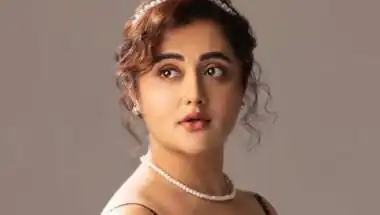 8 Years, Countless Offers Rejected: Rashmi Desai Finally Returns to TV With 'Sayoni'