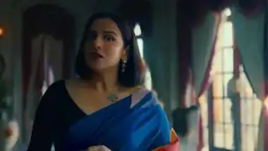 Cigarette, Confidence, and a Blue Saree: Vidya Balan's Fierce 'Kantha' Look From 'Jailer 2'