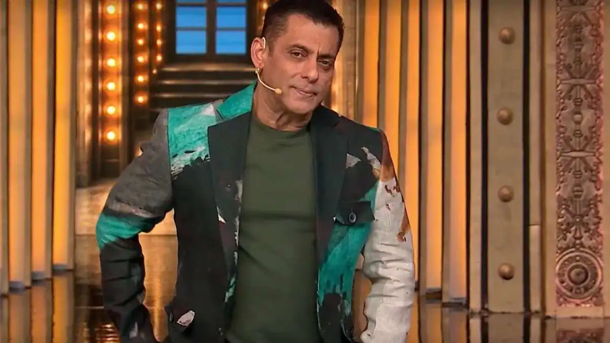 Salman Pulls Up Qazi Over the Spitting Incident and Questions Aman and Uditi, Praises Young and Kanika in Bigg Boss 20 Weekend Ka Vaar