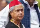 Jaya Bachchan Pushes Away Reporter's Mic at Opposition March in Delhi; Viral Clip Divides Social Media