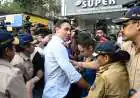 Imran Khan Gets Breathing Room: Bombay HC Holds ‘Leave India’ Notice In Abeyance Until November 2