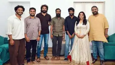 Soori7 Goes on Floors With Sivakarthikeyan Giving the First Clap