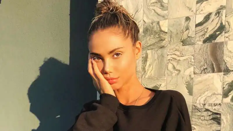 Sahara Ray, Model Linked to Justin Bieber in 2016, Reportedly Dies Months After Welcoming a Daughter; Family Cites No Cause