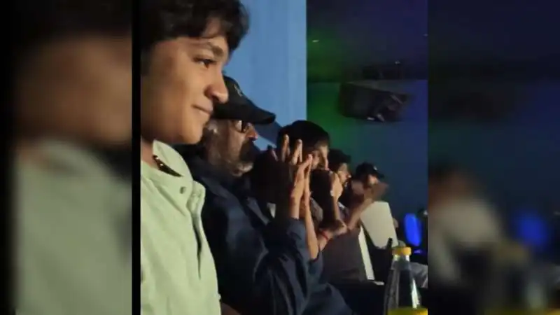 Rajinikanth Watches Jailer 2 With Fans After 40 Years